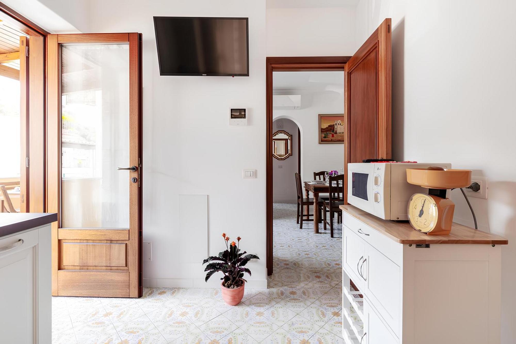 Casa Caterina Apartment Lacco Ameno  Bagian luar foto